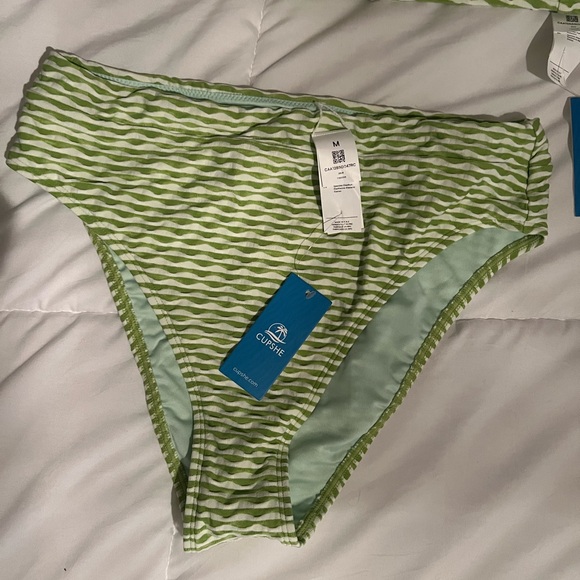 Cupshe Green Wave Pattern Bikini Set - Picture 3 of 3